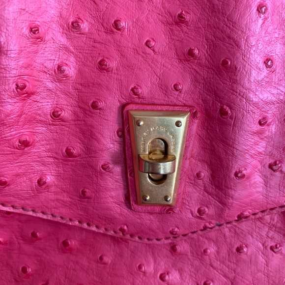 Marc by Marc Jacob’s Ozzie Aurora Rock ostrich pet handbag shoulder bag pink - Picture 15 of 16